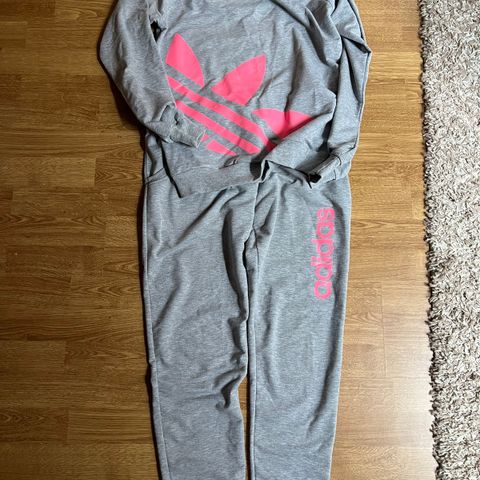 Adidas Joggedress