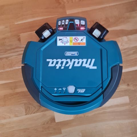 Makita RoboPro DRC 200 med 2st. 6Ah batterier 6000kr.