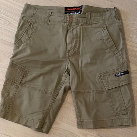 Superdry Cargo shorts herre str. M (W 32)