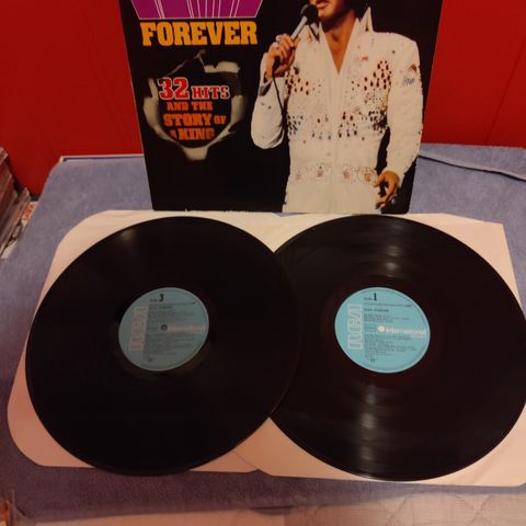 !!! Elvis Presley ---Forever " 2Lp  Fastpris Les Annonse "!!!