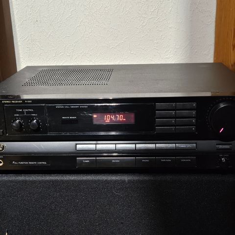 Sansui R-550 Receiver. Reparasjonsobjekt!