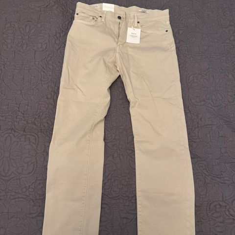 32 GANT REGULAR DESERT JEANS BEIGE