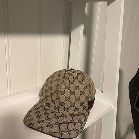 Gucci caps