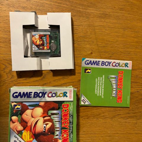 Gameboy color - Donkey kong Country - eske og manual