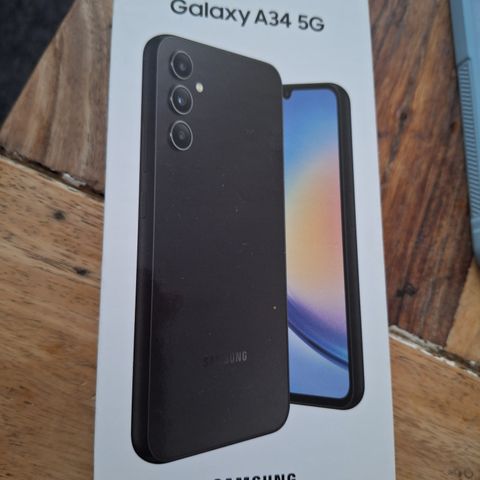 Strøken Samsung Galaxy A34 5G smarttelefon 8/256GB (sort)