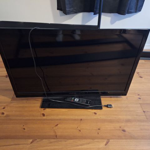 40" pent brukt tv selges