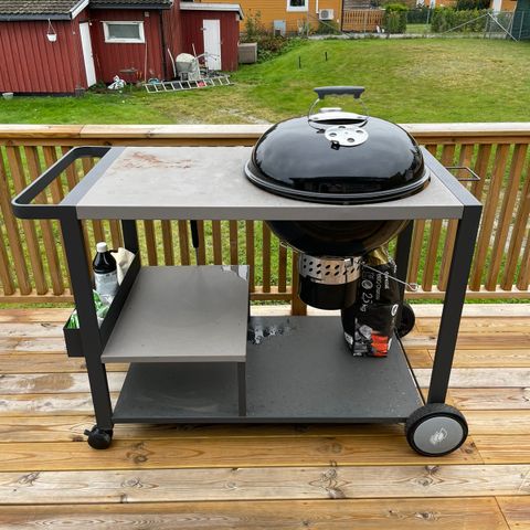 Kingstone kullgrill