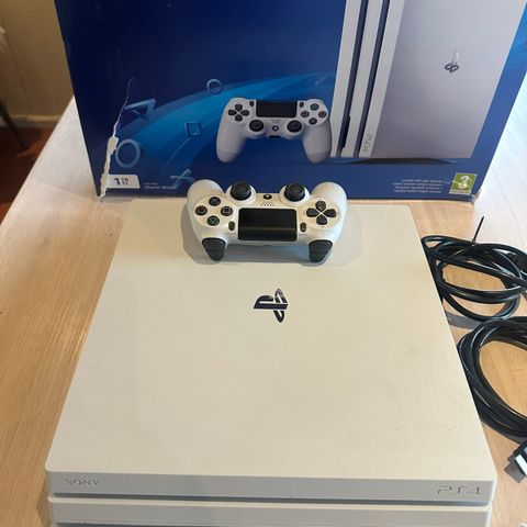 Playstation 4 Pro 1TB