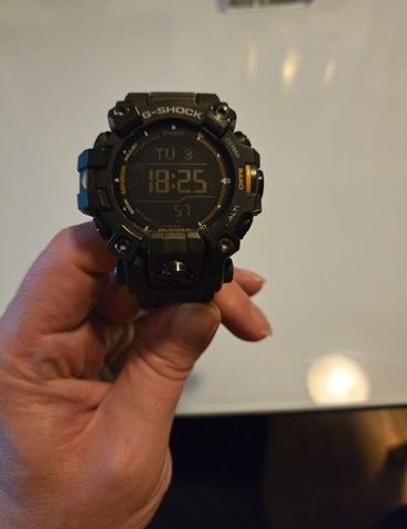 Ny pris! Hei Casio g shock mudmaster selges for 1700kr...😃