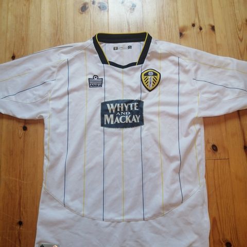 Leeds United drakt