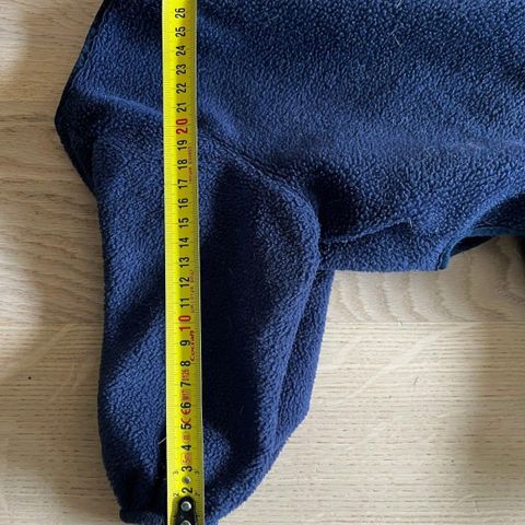 Fleece dress til liten hund. 30 cm