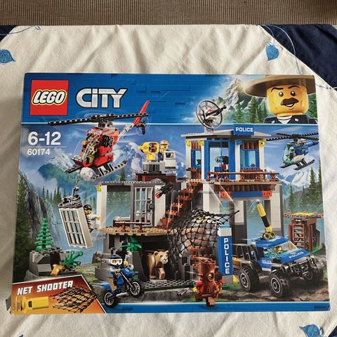 Lego City Politistasjon 60174