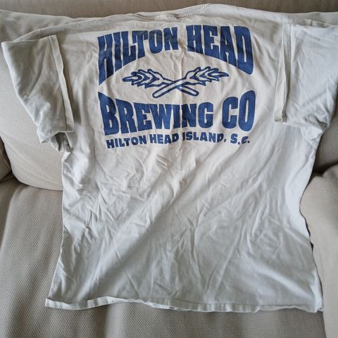 T- SKJORTE HILTON HEAD BREWING CO. USA