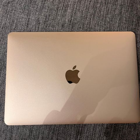 Lite brukt macbook