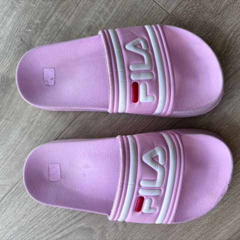 Fila slippers/ innesko str 32