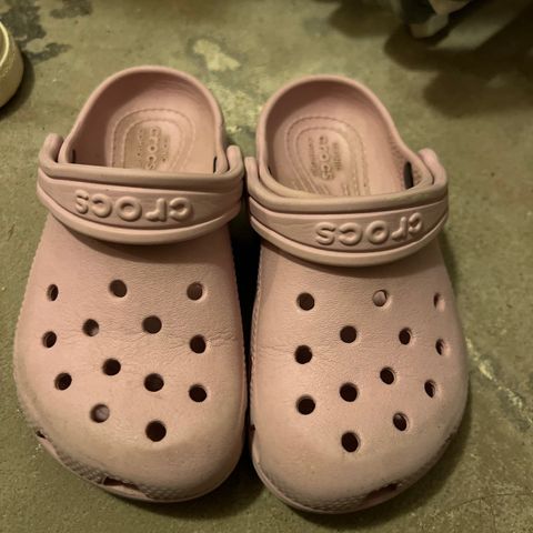 Crocs C9