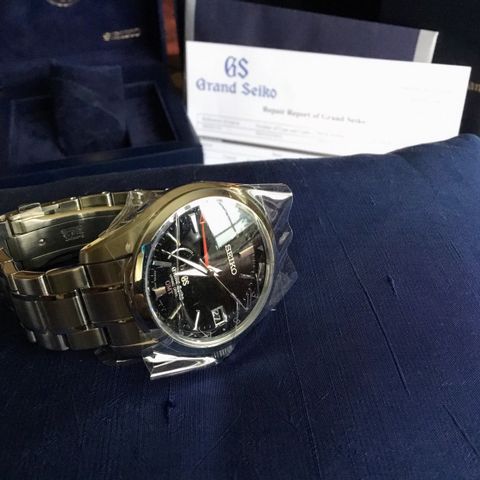 Nydelig Grand Seiko GMT Spring Drive