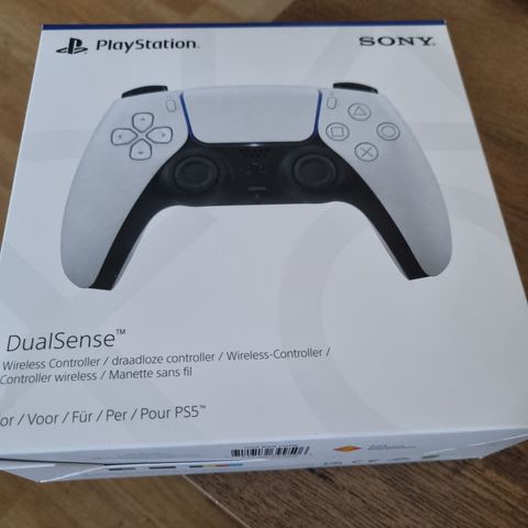 Dualsense PS5 kontroll selges