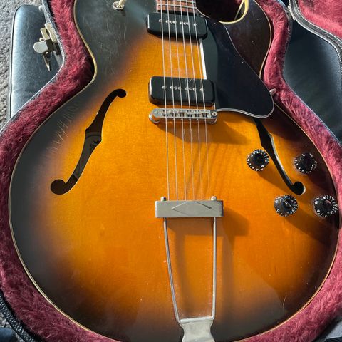 Gibson ES-135