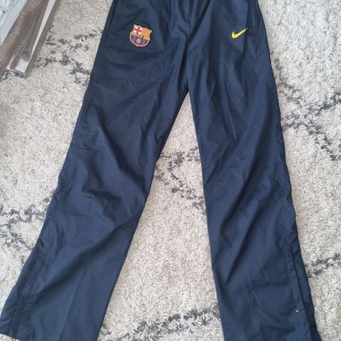 FCB Overtrekksbukse Nike L