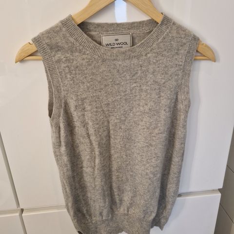 Vest i 100% cashmere