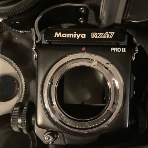 Mamiya RZ67 Pro II in full kit . All working perfect and perfect shape