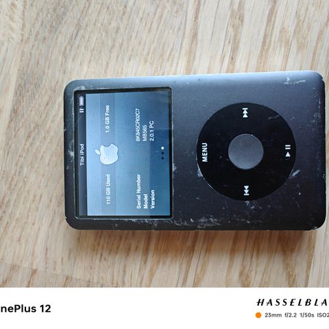 iPod Classic 120 gb & Quicksilver høytalere