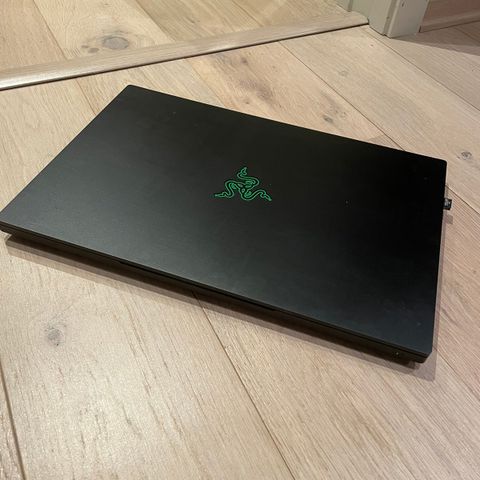 Razer Blade 15 Base 15,6’’ FHD 144Hz