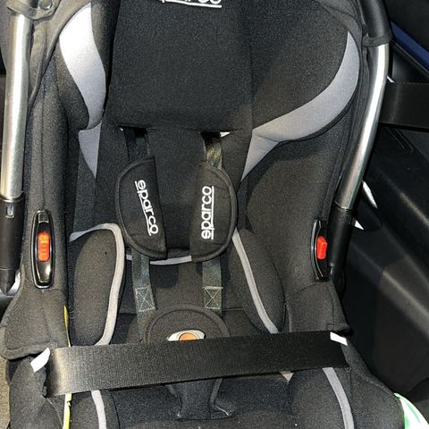 Sparco bilstol med isofix