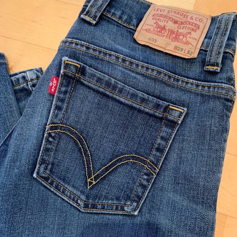 Levis 603   29/32