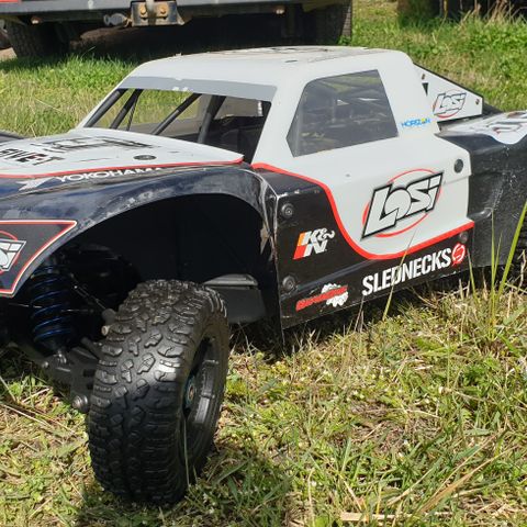 LOSI 5IVE