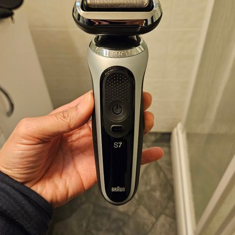 Braun barbermaskin Series 7, billig og som ny