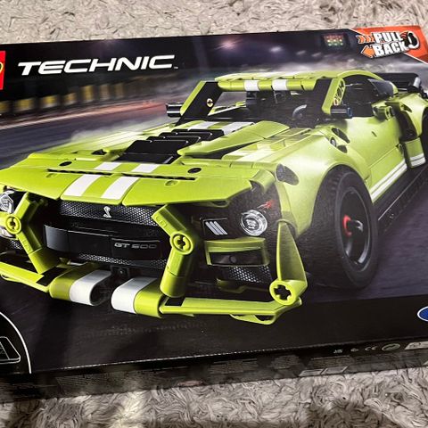 Lego - Technic Ford Mustang Shelby 9+