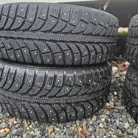 205/55 R16 champiro ICE pro vinterdekk med pigg