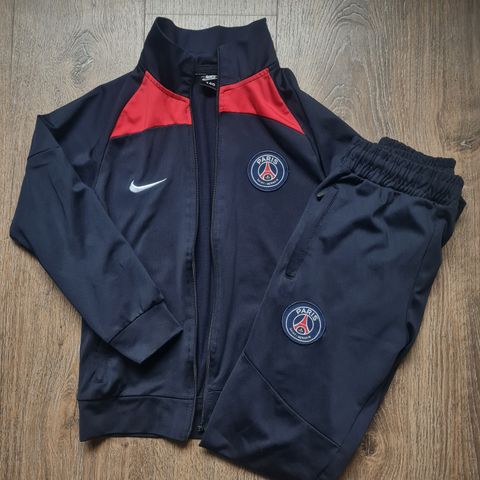 Paris Saint-germain sett str 140