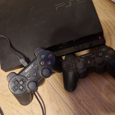 Playstation 3 med tilbehør