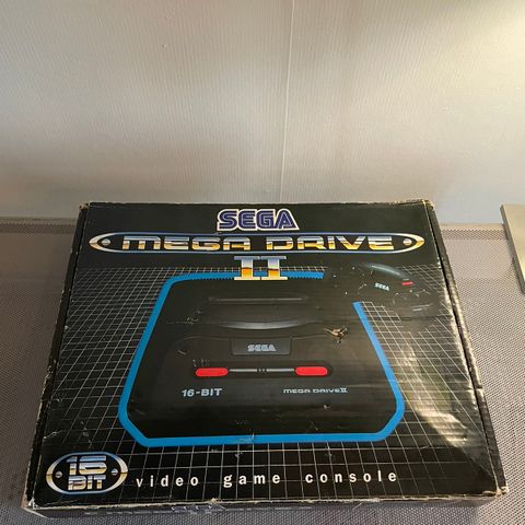 Sega Mega Drive 2 i Eske