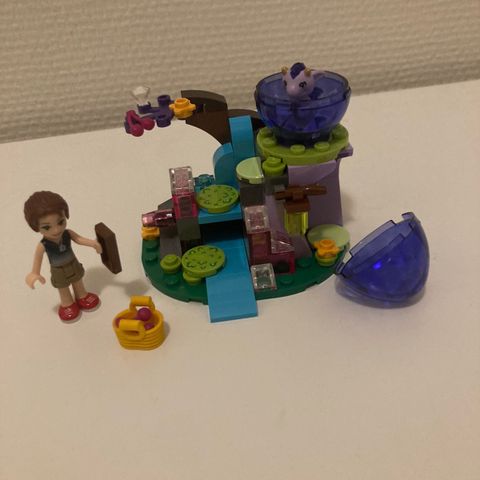 Lego Elves Emily Jones & the Baby Wind Dragon