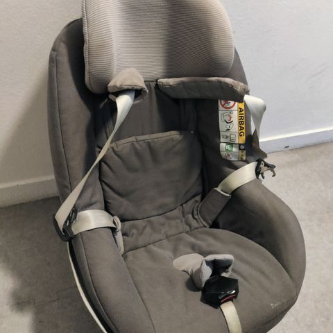 Maxi-Cosi 2 way pearl + isofix base