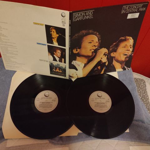 !!! Simon And Garfunkel ..The Concert In CentralPark  2 LP FastPris!!!