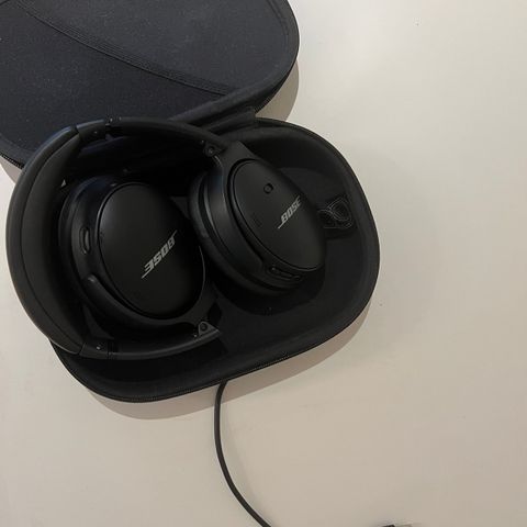 Bose qc45 headset