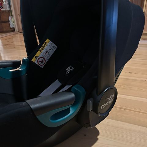 Britax römer med vendbar base