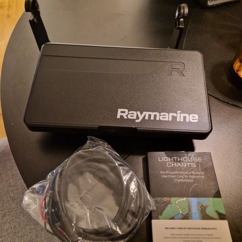 Raymarine Element S 9"