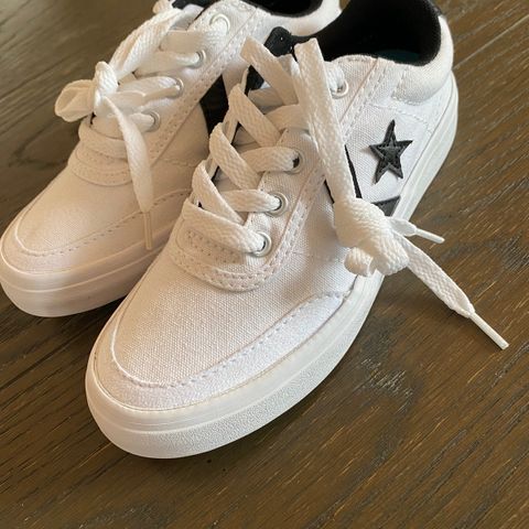 Converse sko til barn - Str 31 - *NY/UBRUKT*