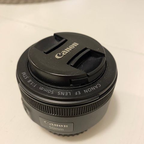 Canon EF 50mm f/1.8 STM