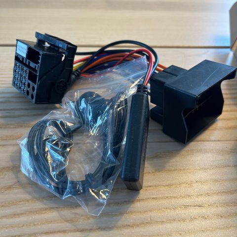 VW, BMW og MINI ONE Bluetooth/Handsfree adapter til RCD 510/300+310 m.fl