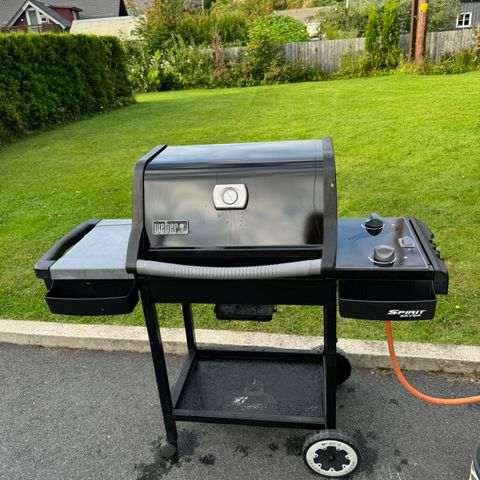 Weber gassgrill! 2 brennere! Billig!!