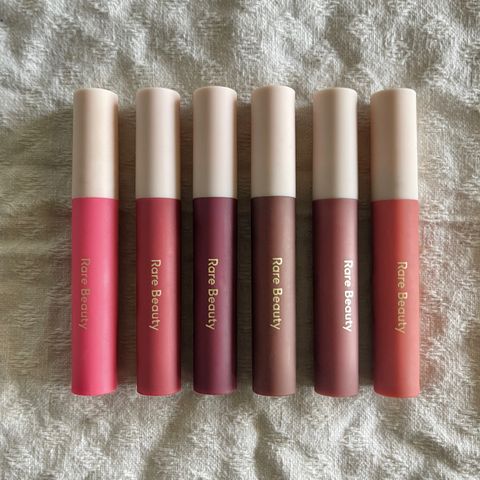 6 Nye Rare Beauty Lip Soufflé Matte Lip Cream. sminke, kosmetikk