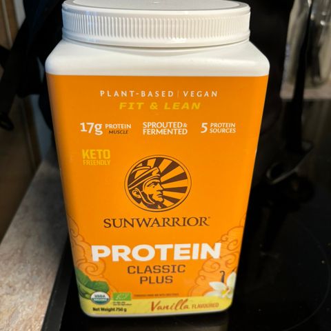 Sun Warrior proteinpulver selges etter litt bruk.