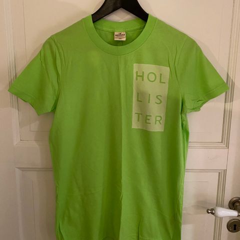 Hollister t-skjorte, str S